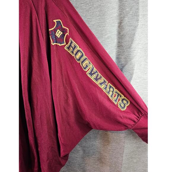 Harry Potter Sz M Hogwarts Gryffendor Red Cape Hooded Caplet - Picture 2 of 5